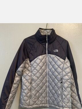 The North Face Women's Quilted Puffer Jacket